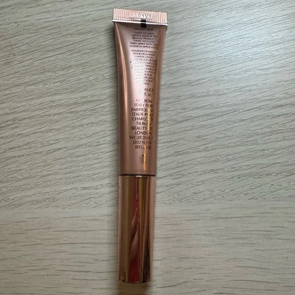Charlotte Tilbury Pillow Talk Beauty Light Wand - Picture 4 of 4
